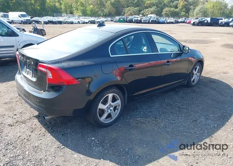 2012 Volvo S60 T5 из США, поврежденный, VIN YV1622FS4C2119147